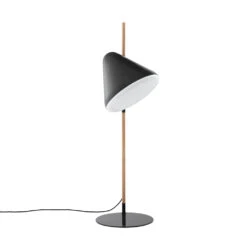 Normann Copenhagen Lampadaire Hello 8 Normann Copenhagen Lampadaire Hello -Lampes Boutique 18215050110 03 f01ba010d4
