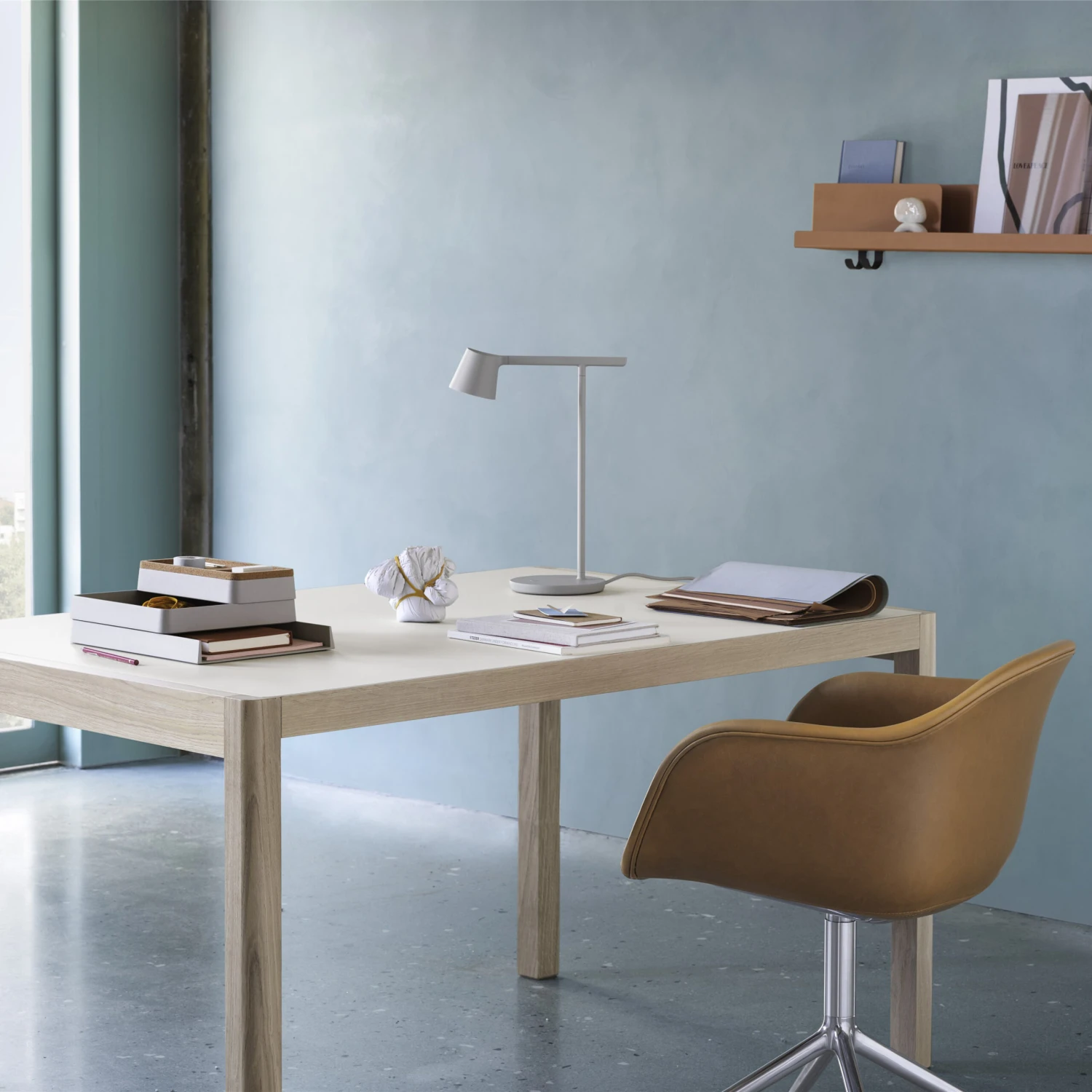 Muuto Lampe De Table Tip 4 Muuto Lampe De Table Tip – Image 2