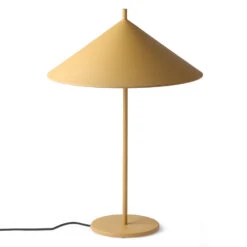 Lampe De Table Triangle L -Lampes Boutique 40823 01 02 55e2bfe933