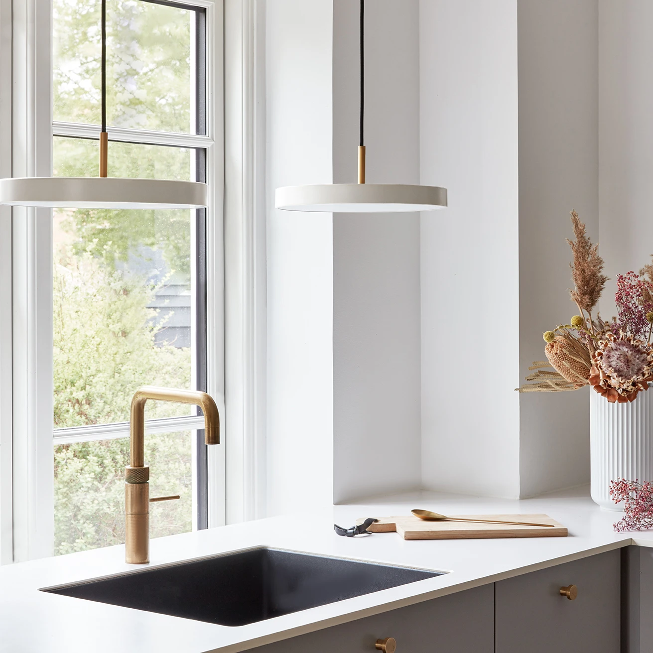 Umage Lampe à Suspension Asteria Mini 4 Umage Lampe à Suspension Asteria Mini – Image 2