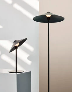 Lampe Sur Pied Bonnett 152 Cm -Lampes Boutique 505105 01 4 EnvironmentImage 8e911ed4c4