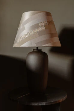 Menu Lampe De Table Torso 57 Cm Limited Edition -Lampes Boutique 511421 01 5 EnvironmentImage 56d0238948