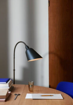 &Tradition Lampadaire Bellevue AJ7 Anniversary Edition -Lampes Boutique 512568 01 6 EnvironmentImage 7560fb7f84