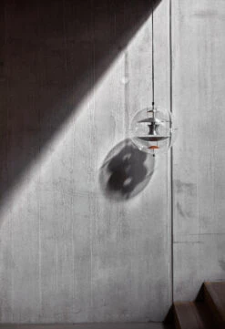 Verpan Suspension VP Globe Brushed Alu -Lampes Boutique 514204 01 4 EnvironmentImage 53577d6808