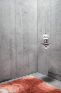 Verpan Suspension VP Globe Brushed Alu -Lampes Boutique 514204 01 6 EnvironmentImage 2ef3529161