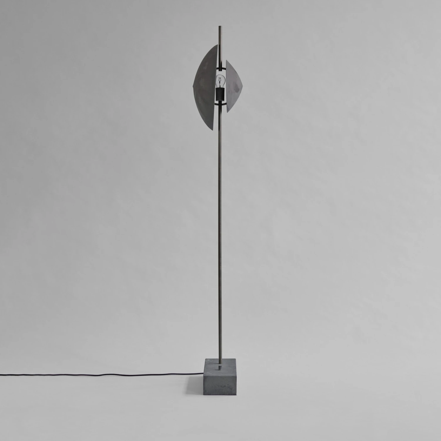 101 COPENHAGEN Lampadaire Dawn 168 Cm 5 101 COPENHAGEN Lampadaire Dawn 168 Cm – Image 3