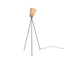 Northern Lampadaire Oslo Wood